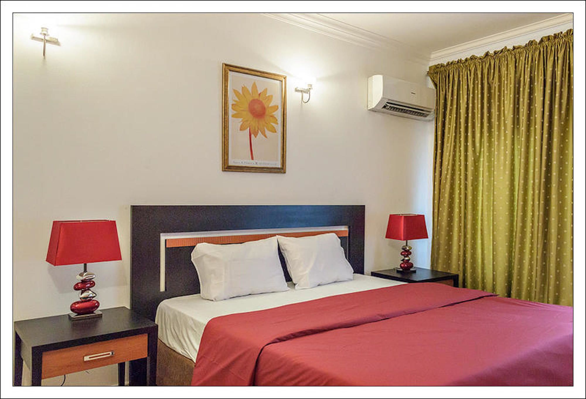 Reeve Court Apartment Lagos Exterior photo