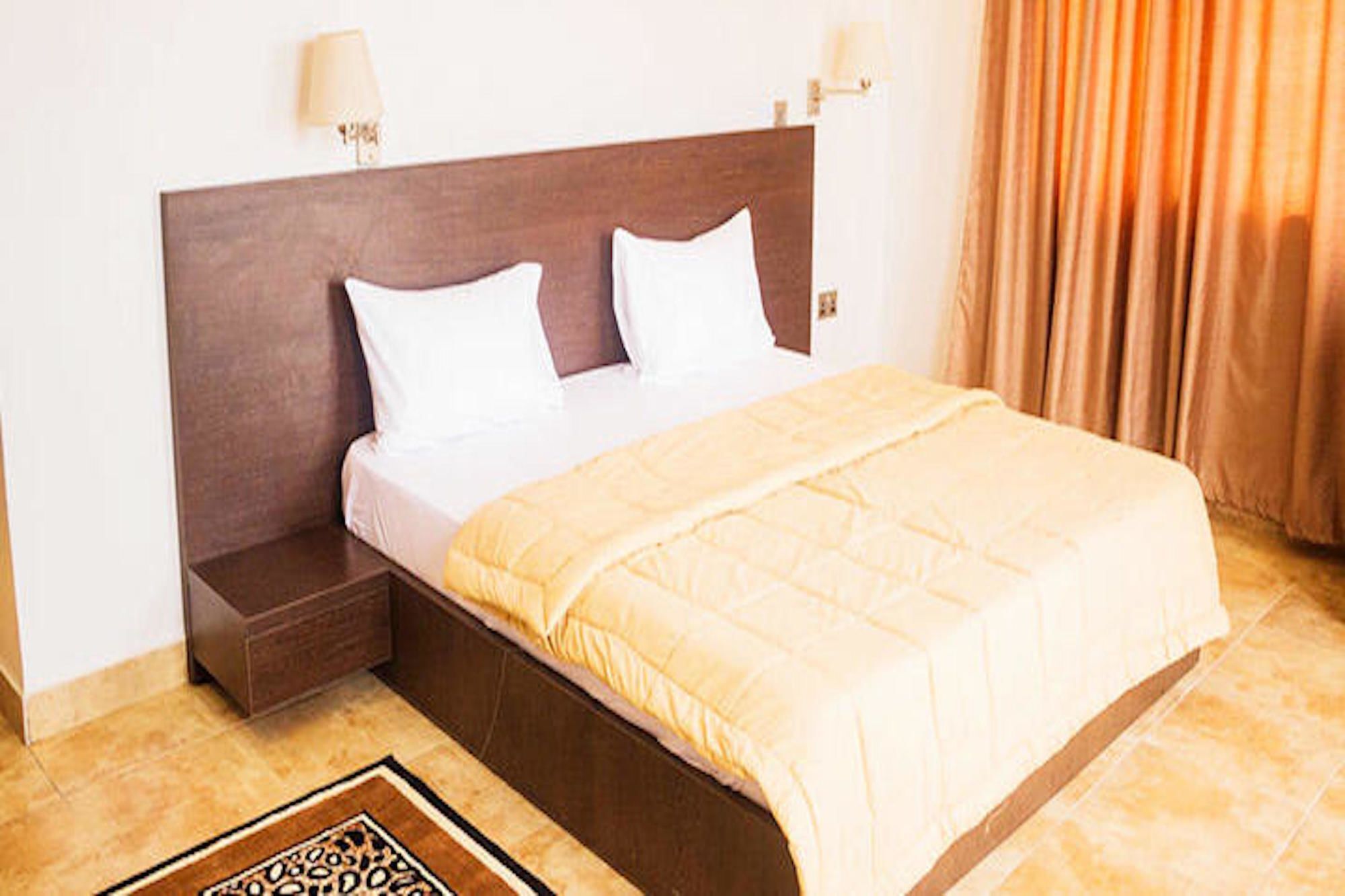 Reeve Court Apartment Lagos Exterior photo